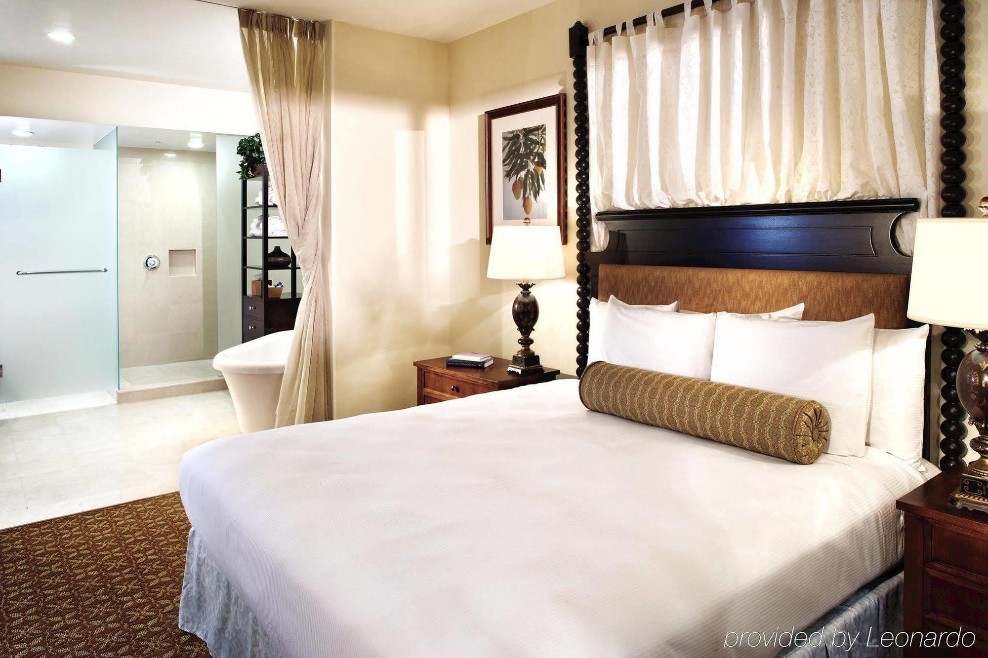 Hilton Grand Vacations Club Kings Land Waikoloa Hotell Rum bild